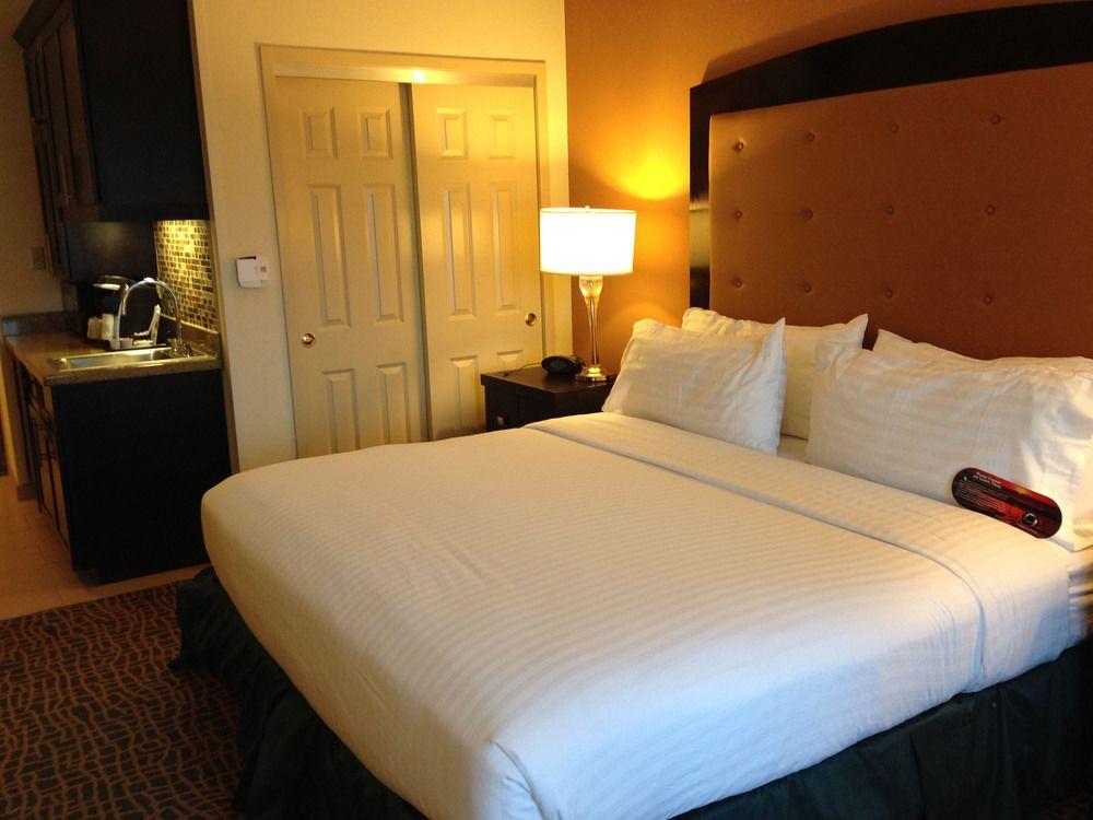 Holiday Inn Express Hotel & Suites Mobile Saraland By Ihg Екстериор снимка