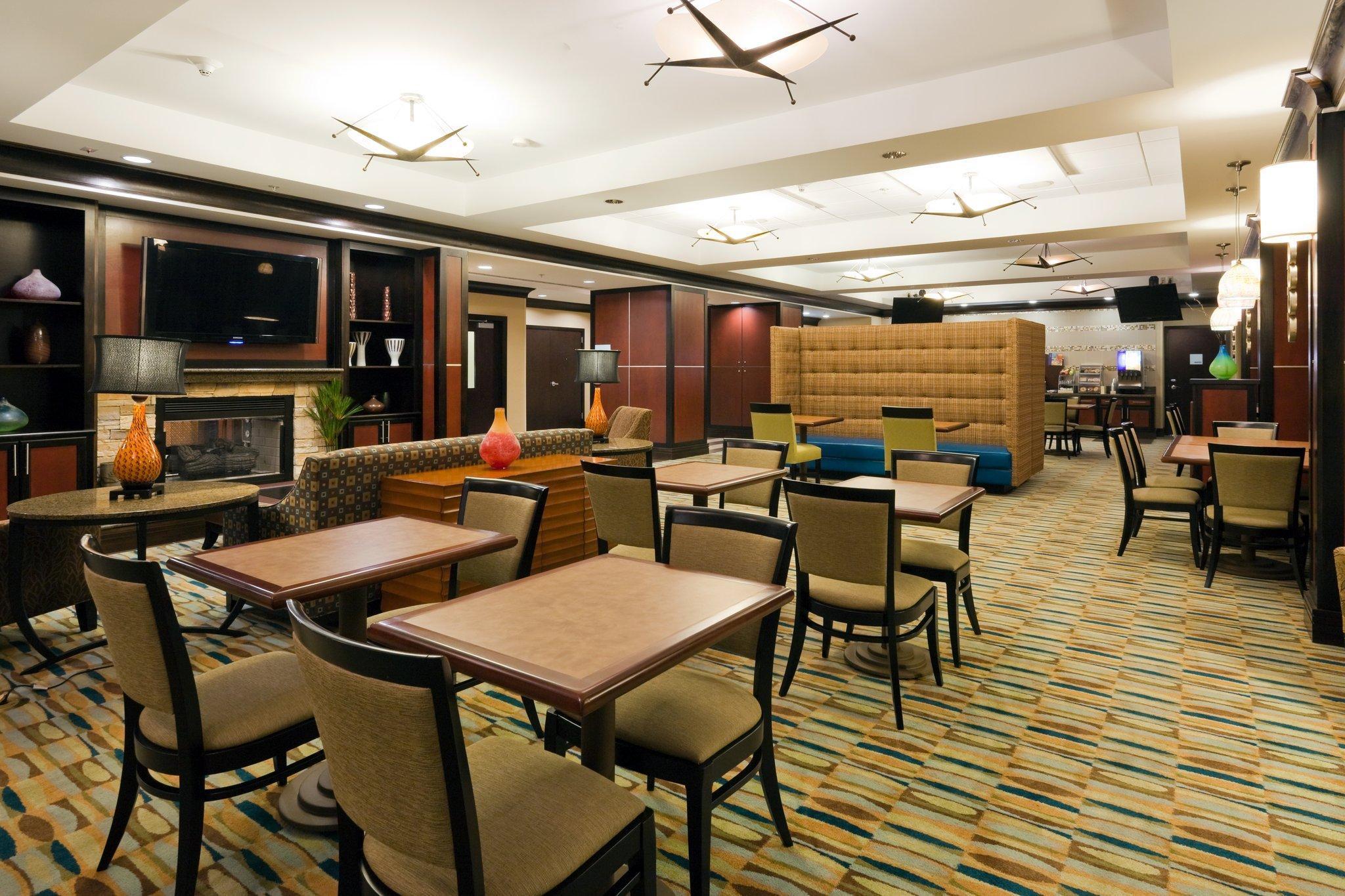 Holiday Inn Express Hotel & Suites Mobile Saraland By Ihg Екстериор снимка